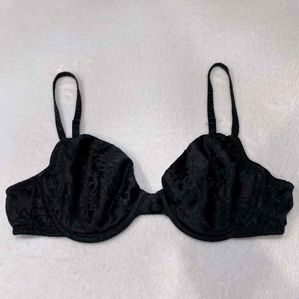 GOLD LABEL Black Victoria Secret Bra